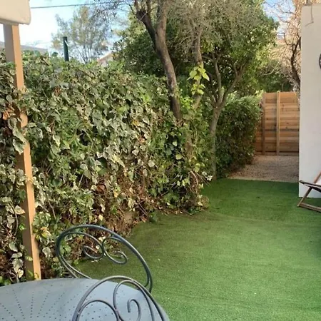 Cyr Sur 80 M De La La Marseillaise Apartamento
