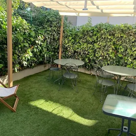 Cyr Sur 80 M De La La Marseillaise Apartamento